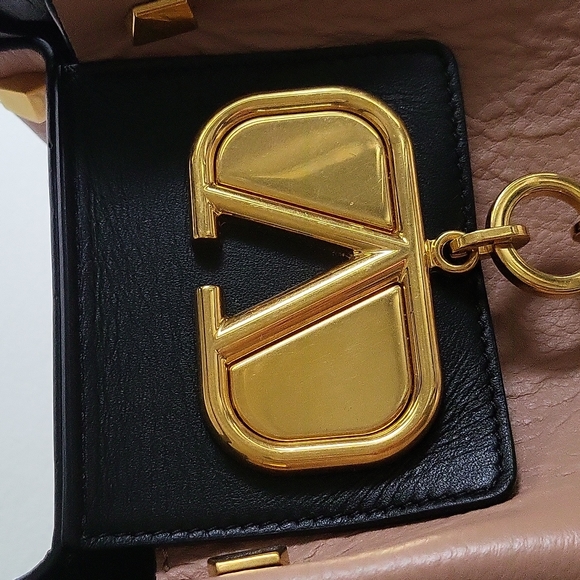 Valentino Garavani authentic beige leather tote/satchel - Picture 4 of 14